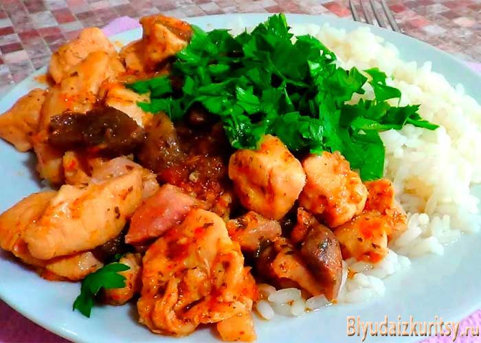 Курица с грибами и мятой