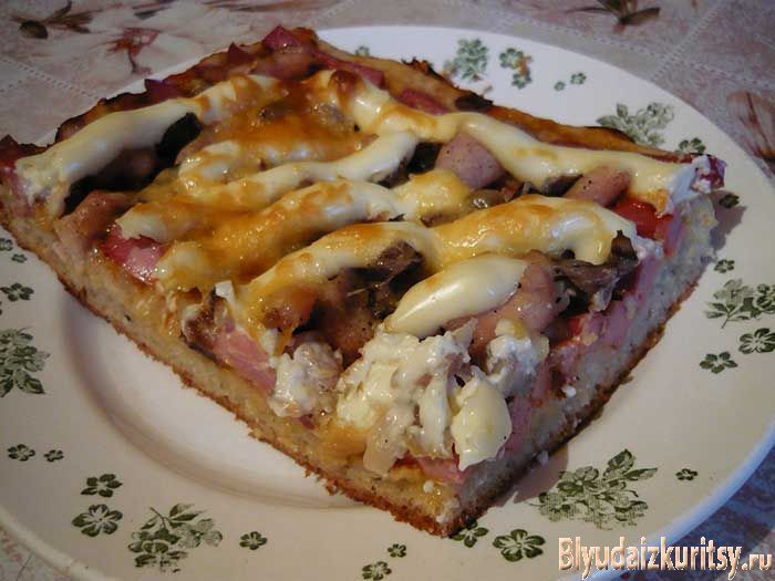 Пицца по-домашнему с курицей