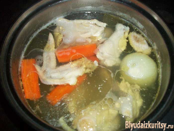 Как правильно сварить курицу и наваристый бульон?